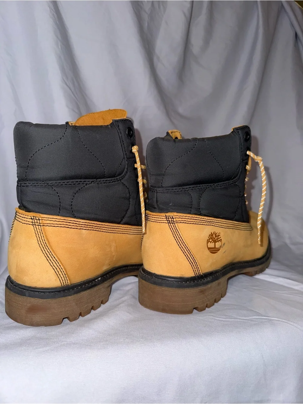 Men's Timberlands Tan and Black Work Boots with Cushioned Collar